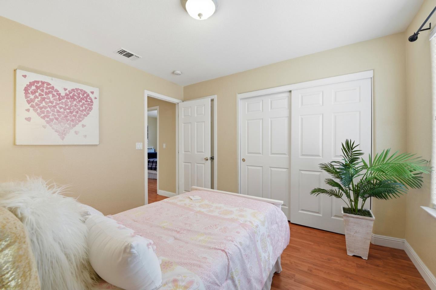 Detail Gallery Image 19 of 30 For 2979 Stallion Way, San Jose,  CA 95121 - 3 Beds | 2/1 Baths