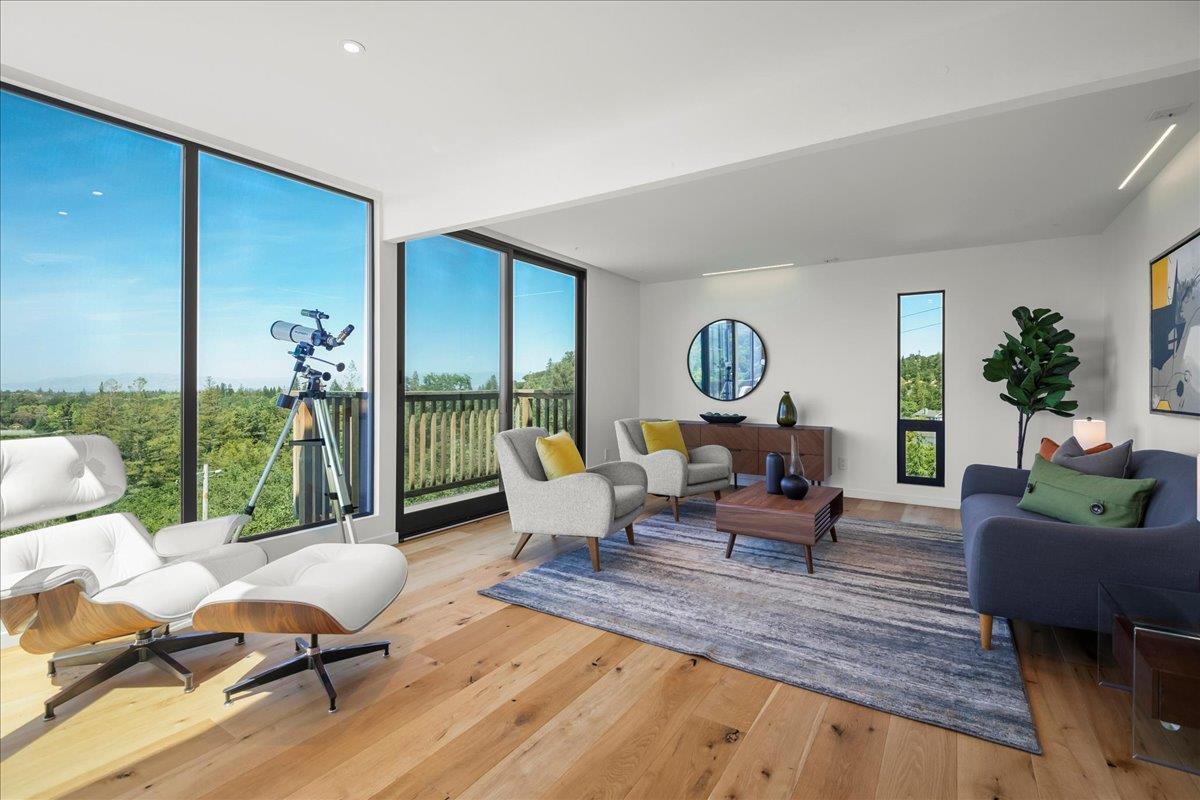 Detail Gallery Image 11 of 29 For 25 Grove St, Los Gatos,  CA 95030 - 4 Beds | 3/1 Baths