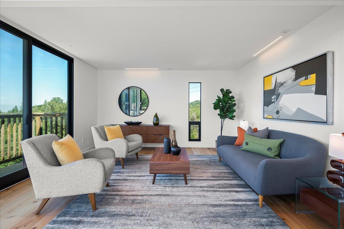 Detail Gallery Image 14 of 29 For 25 Grove St, Los Gatos,  CA 95030 - 4 Beds | 3/1 Baths