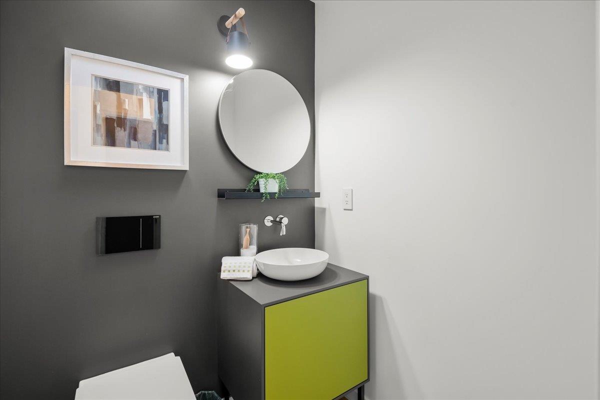 Detail Gallery Image 21 of 29 For 25 Grove St, Los Gatos,  CA 95030 - 4 Beds | 3/1 Baths