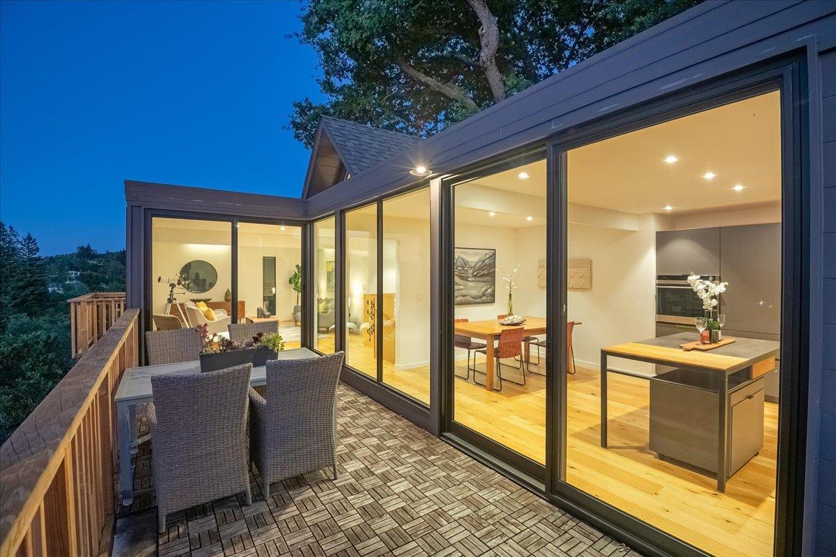 Detail Gallery Image 25 of 29 For 25 Grove St, Los Gatos,  CA 95030 - 4 Beds | 3/1 Baths