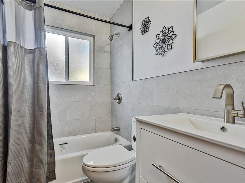 Detail Gallery Image 16 of 46 For 750 Bacon St #2,  San Francisco,  CA 94134 - 2 Beds | 1 Baths