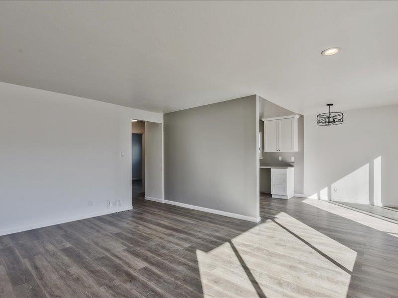 Detail Gallery Image 19 of 46 For 750 Bacon St #2,  San Francisco,  CA 94134 - 2 Beds | 1 Baths