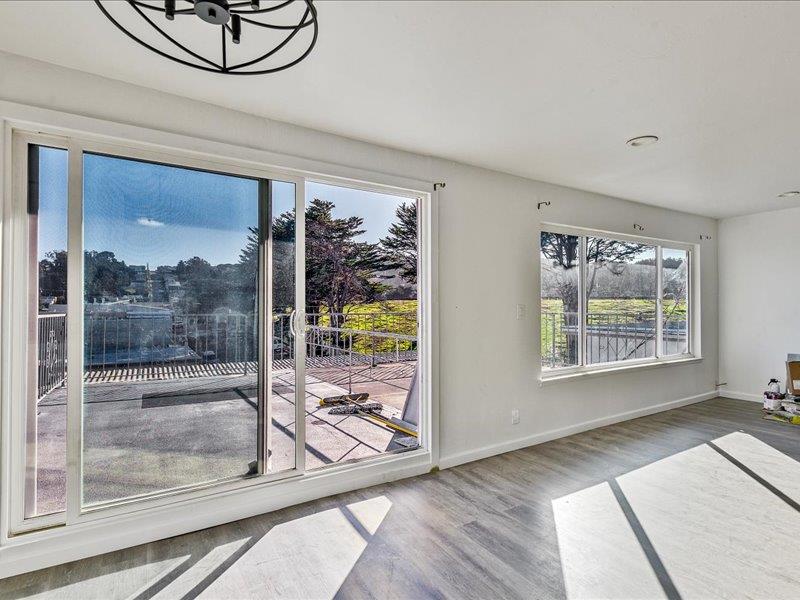 Detail Gallery Image 21 of 46 For 750 Bacon St #2,  San Francisco,  CA 94134 - 2 Beds | 1 Baths