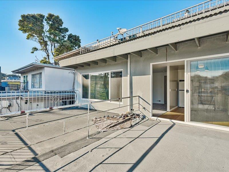 Detail Gallery Image 23 of 46 For 750 Bacon St #2,  San Francisco,  CA 94134 - 2 Beds | 1 Baths