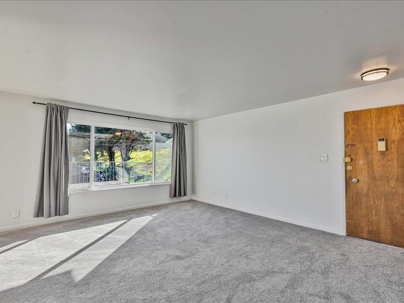 Detail Gallery Image 26 of 46 For 750 Bacon St #2,  San Francisco,  CA 94134 - 2 Beds | 1 Baths