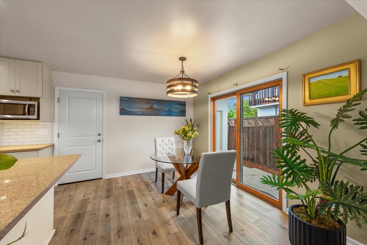 Detail Gallery Image 11 of 45 For 619 Middlefield Dr, Aptos,  CA 95003 - 3 Beds | 2 Baths
