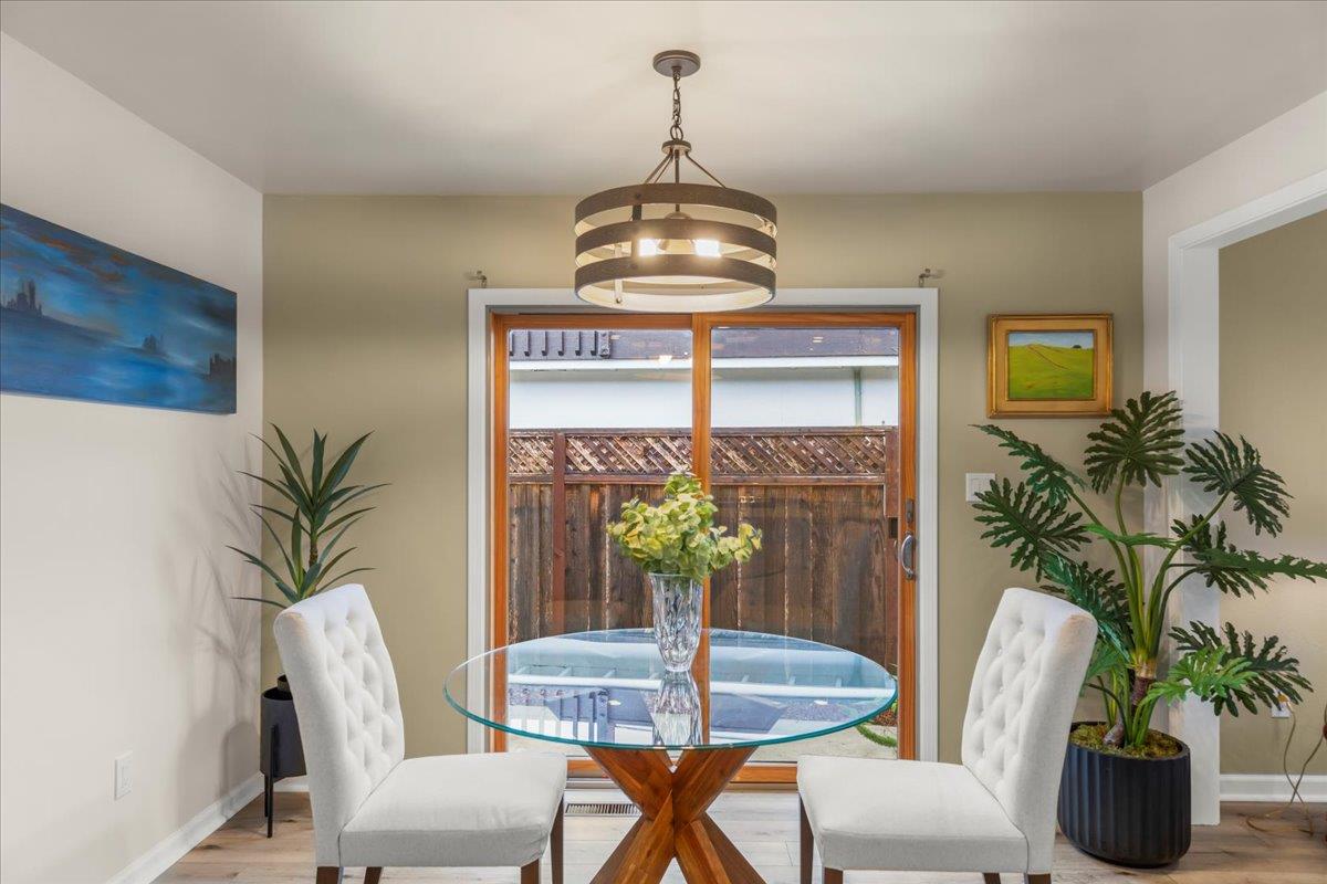 Detail Gallery Image 16 of 45 For 619 Middlefield Dr, Aptos,  CA 95003 - 3 Beds | 2 Baths