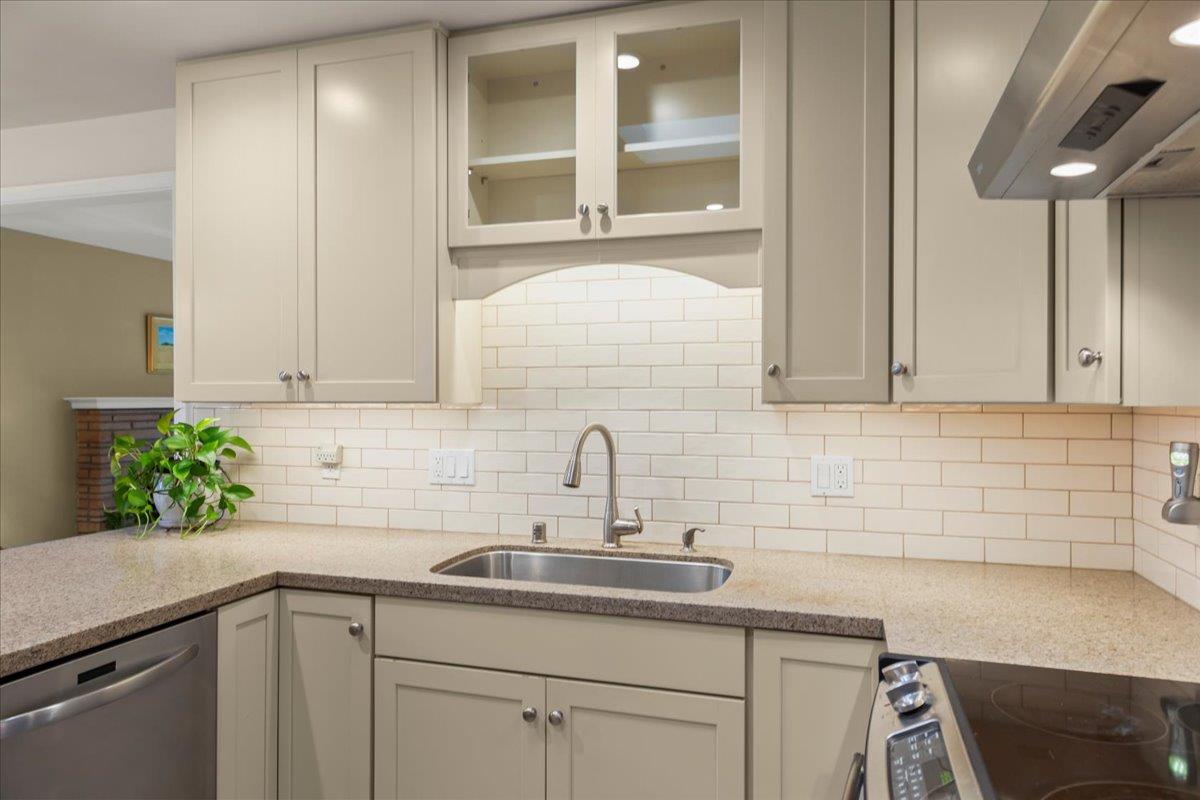 Detail Gallery Image 18 of 45 For 619 Middlefield Dr, Aptos,  CA 95003 - 3 Beds | 2 Baths