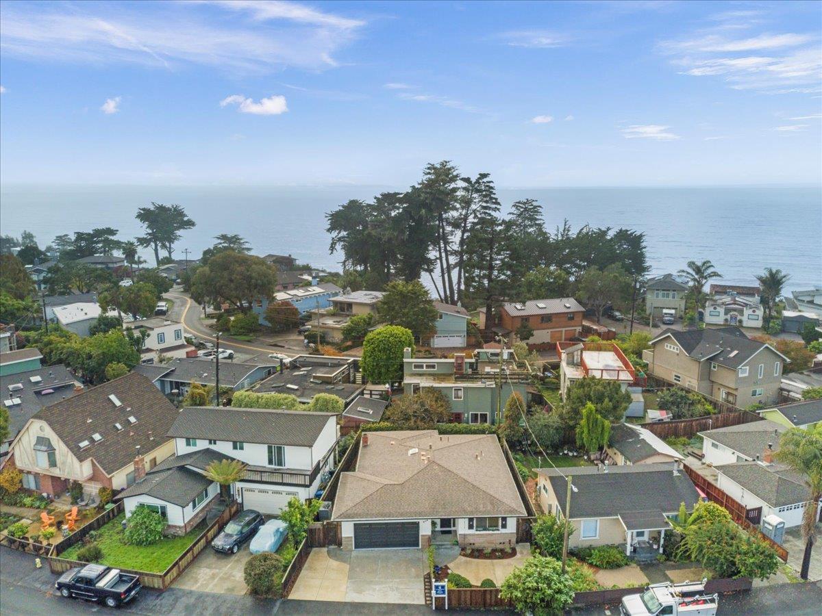 Detail Gallery Image 36 of 45 For 619 Middlefield Dr, Aptos,  CA 95003 - 3 Beds | 2 Baths