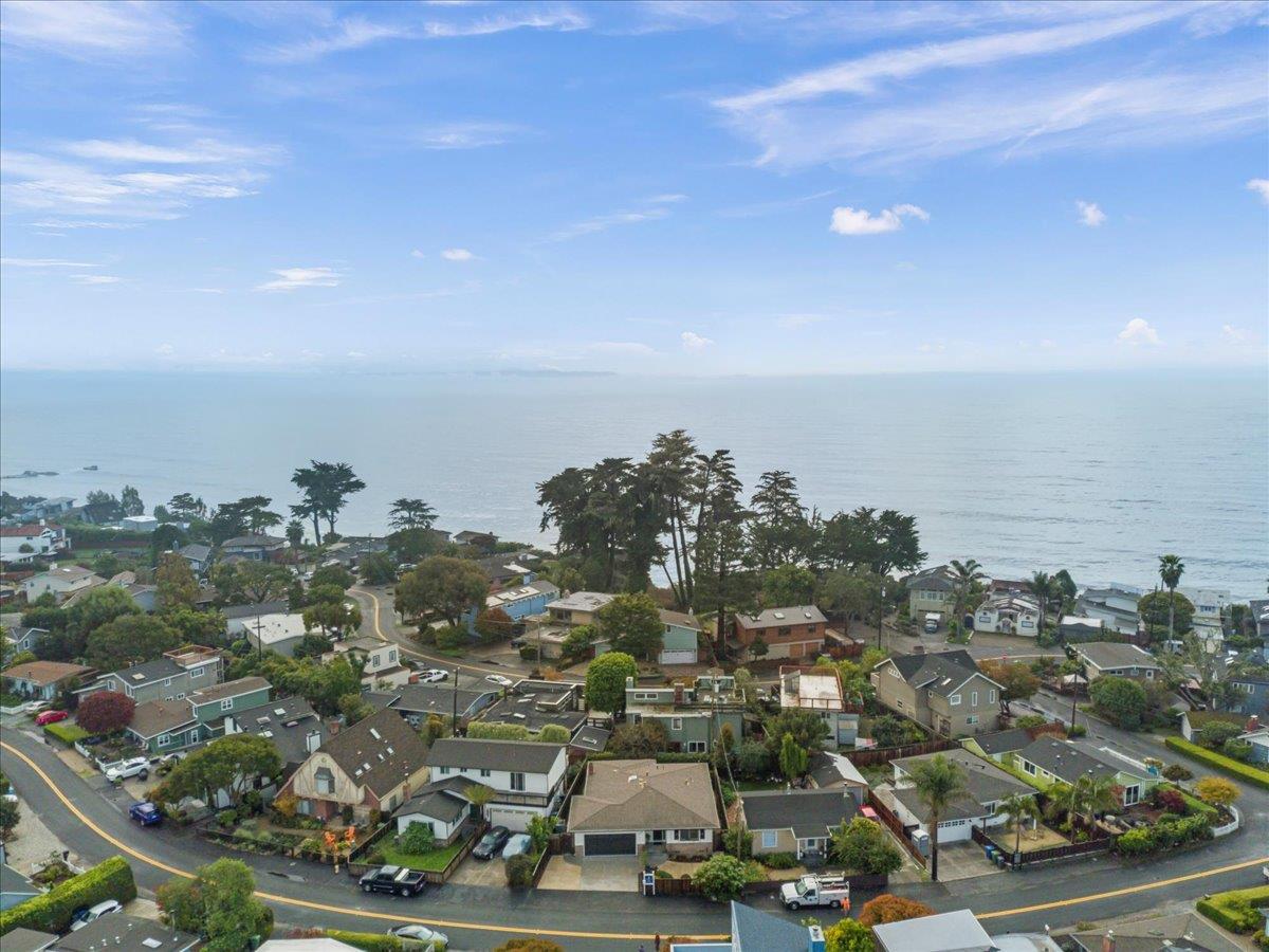 Detail Gallery Image 38 of 45 For 619 Middlefield Dr, Aptos,  CA 95003 - 3 Beds | 2 Baths