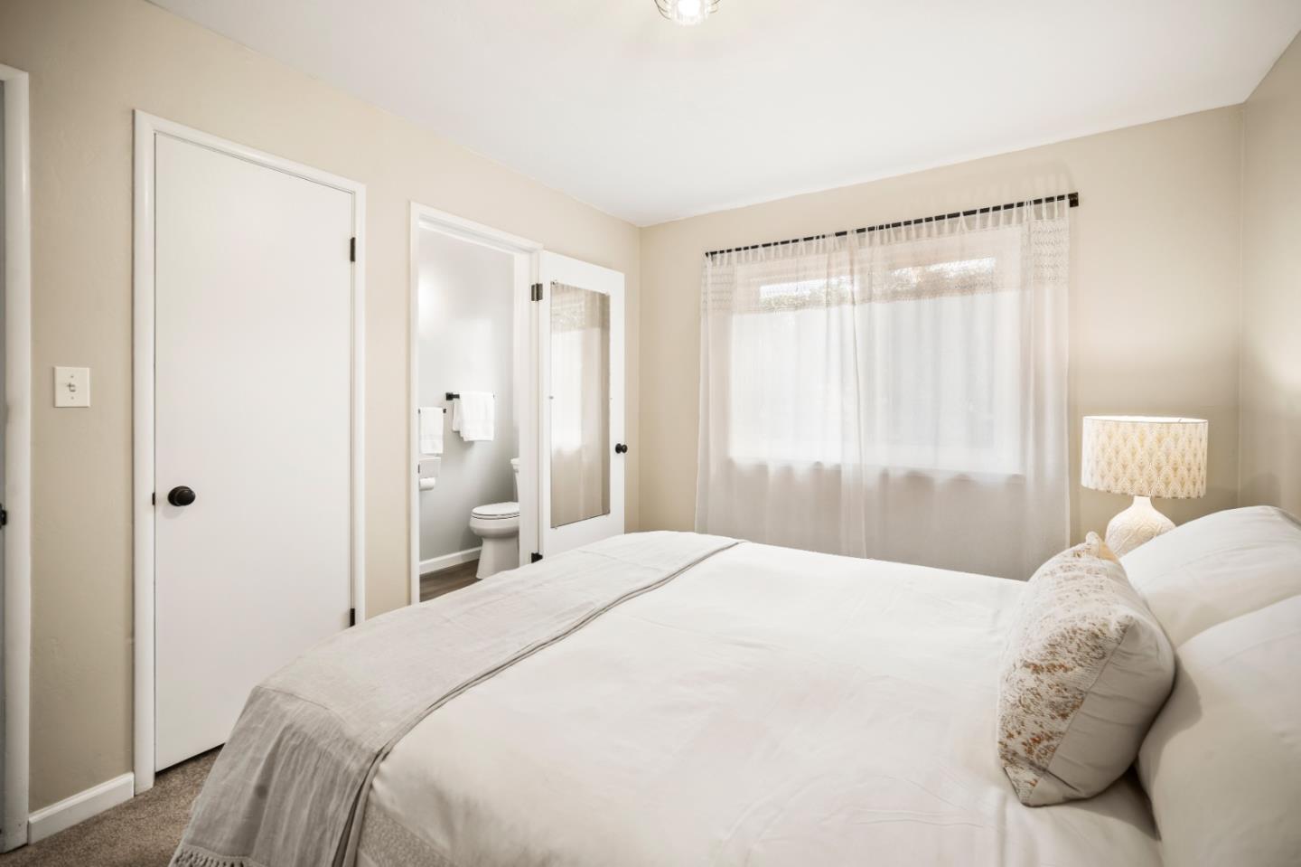 Detail Gallery Image 13 of 25 For 1080 Douglas Ct, Seaside,  CA 93955 - 3 Beds | 1/1 Baths