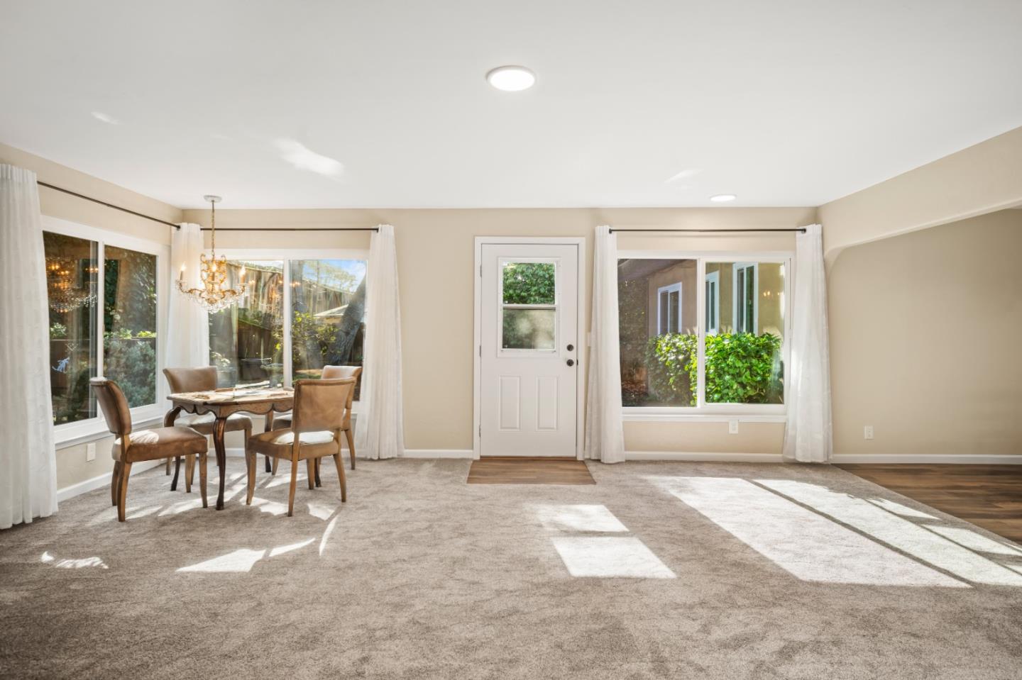 Detail Gallery Image 19 of 25 For 1080 Douglas Ct, Seaside,  CA 93955 - 3 Beds | 1/1 Baths