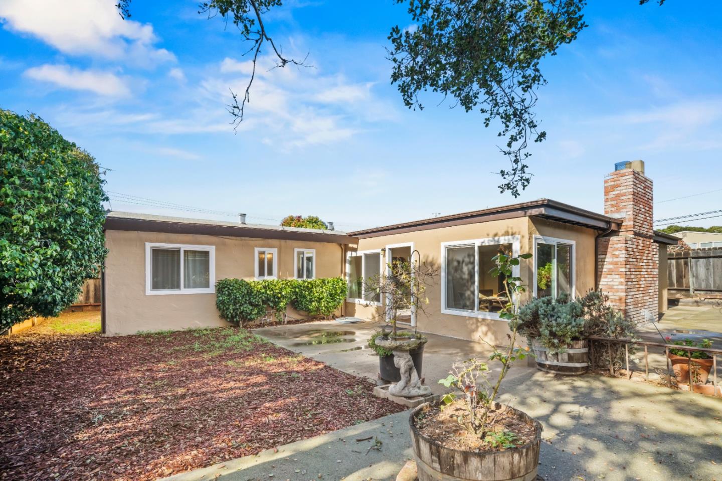 Detail Gallery Image 21 of 25 For 1080 Douglas Ct, Seaside,  CA 93955 - 3 Beds | 1/1 Baths