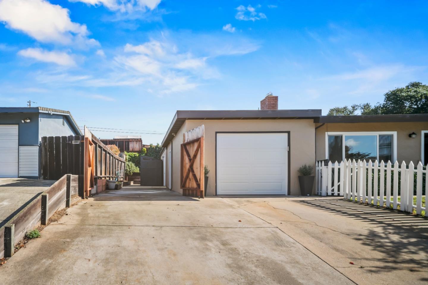 Detail Gallery Image 25 of 25 For 1080 Douglas Ct, Seaside,  CA 93955 - 3 Beds | 1/1 Baths