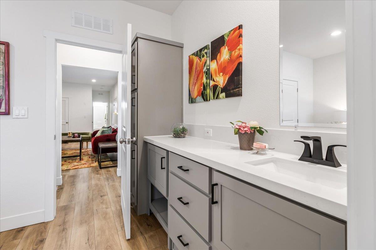 Detail Gallery Image 13 of 20 For 1146 Birch Avenue #37,  Seaside,  CA 93955 - 2 Beds | 2 Baths