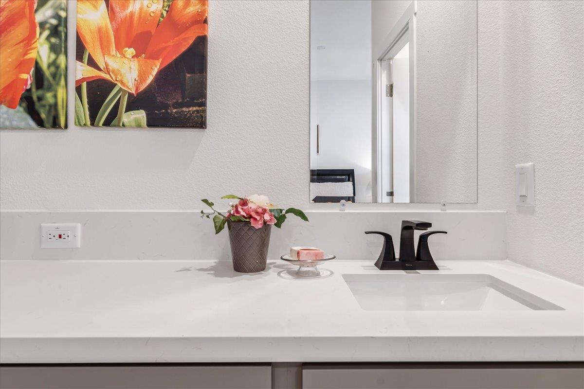 Detail Gallery Image 14 of 20 For 1146 Birch Avenue #37,  Seaside,  CA 93955 - 2 Beds | 2 Baths