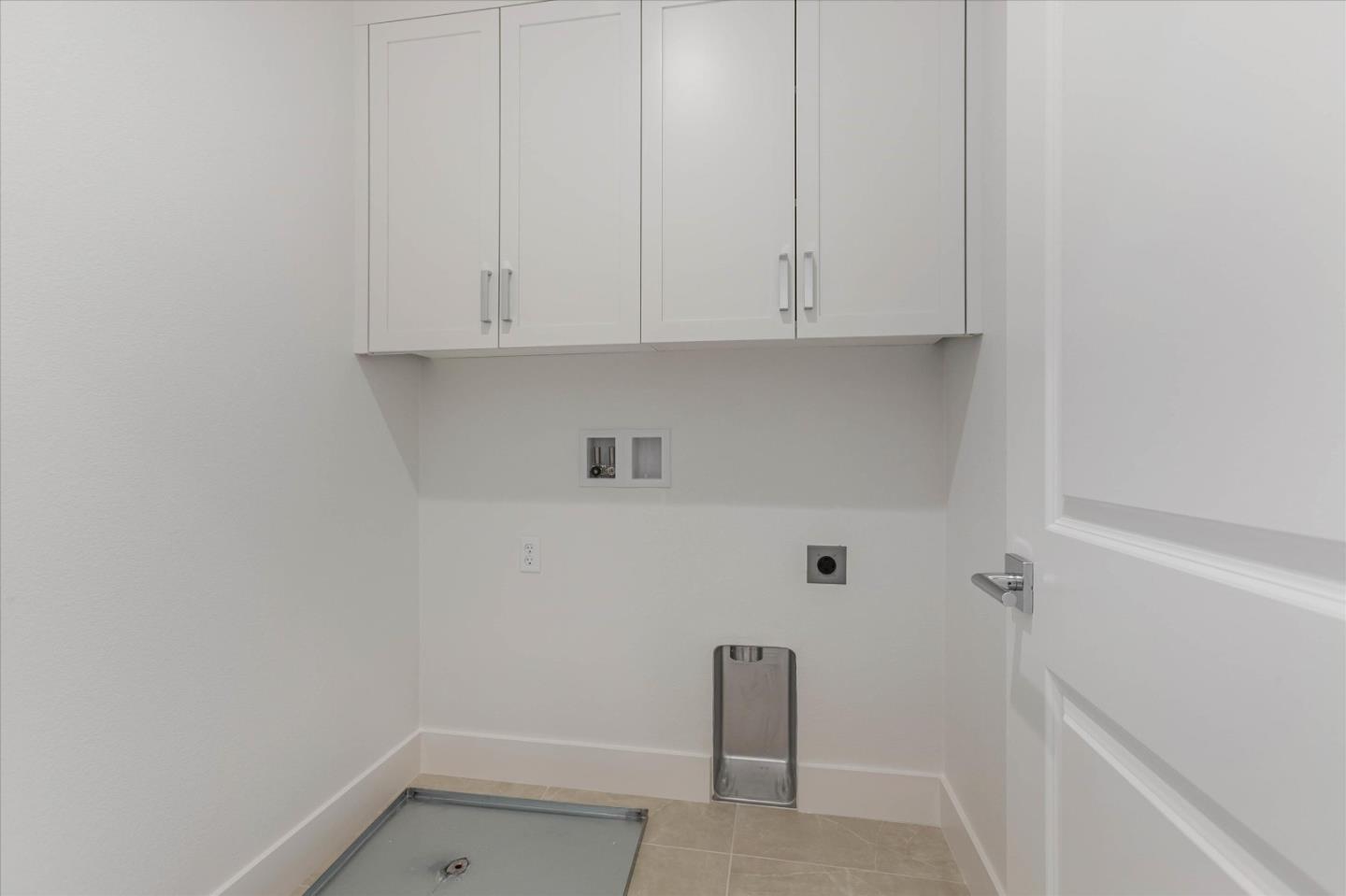 Detail Gallery Image 13 of 13 For 2739 Oak Rd, Walnut Creek,  CA 94597 - 3 Beds | 2/1 Baths