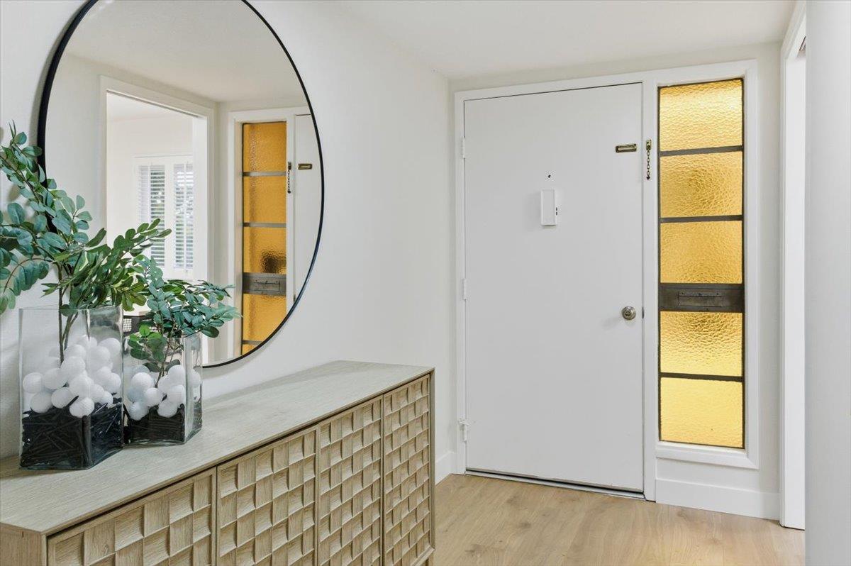 Detail Gallery Image 15 of 49 For 5050 Cribari Vale, San Jose,  CA 95135 - 2 Beds | 2 Baths