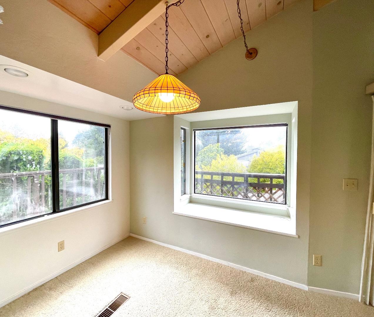 Detail Gallery Image 12 of 33 For 507 La Honda Dr, Aptos,  CA 95003 - 3 Beds | 2/1 Baths