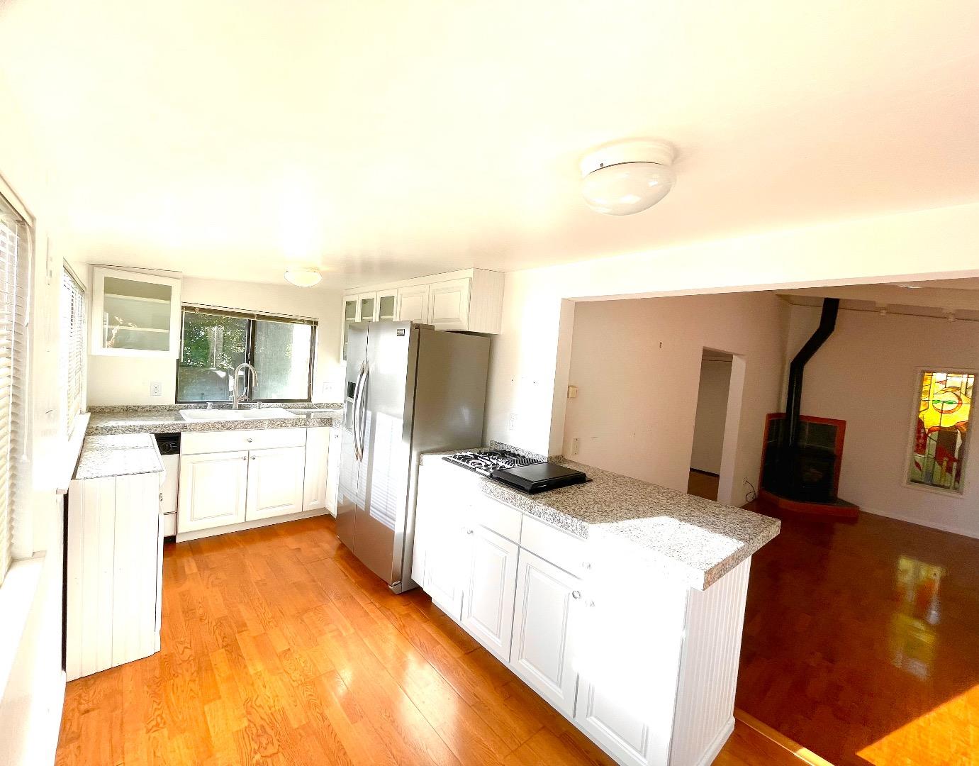 Detail Gallery Image 26 of 33 For 507 La Honda Dr, Aptos,  CA 95003 - 3 Beds | 2/1 Baths