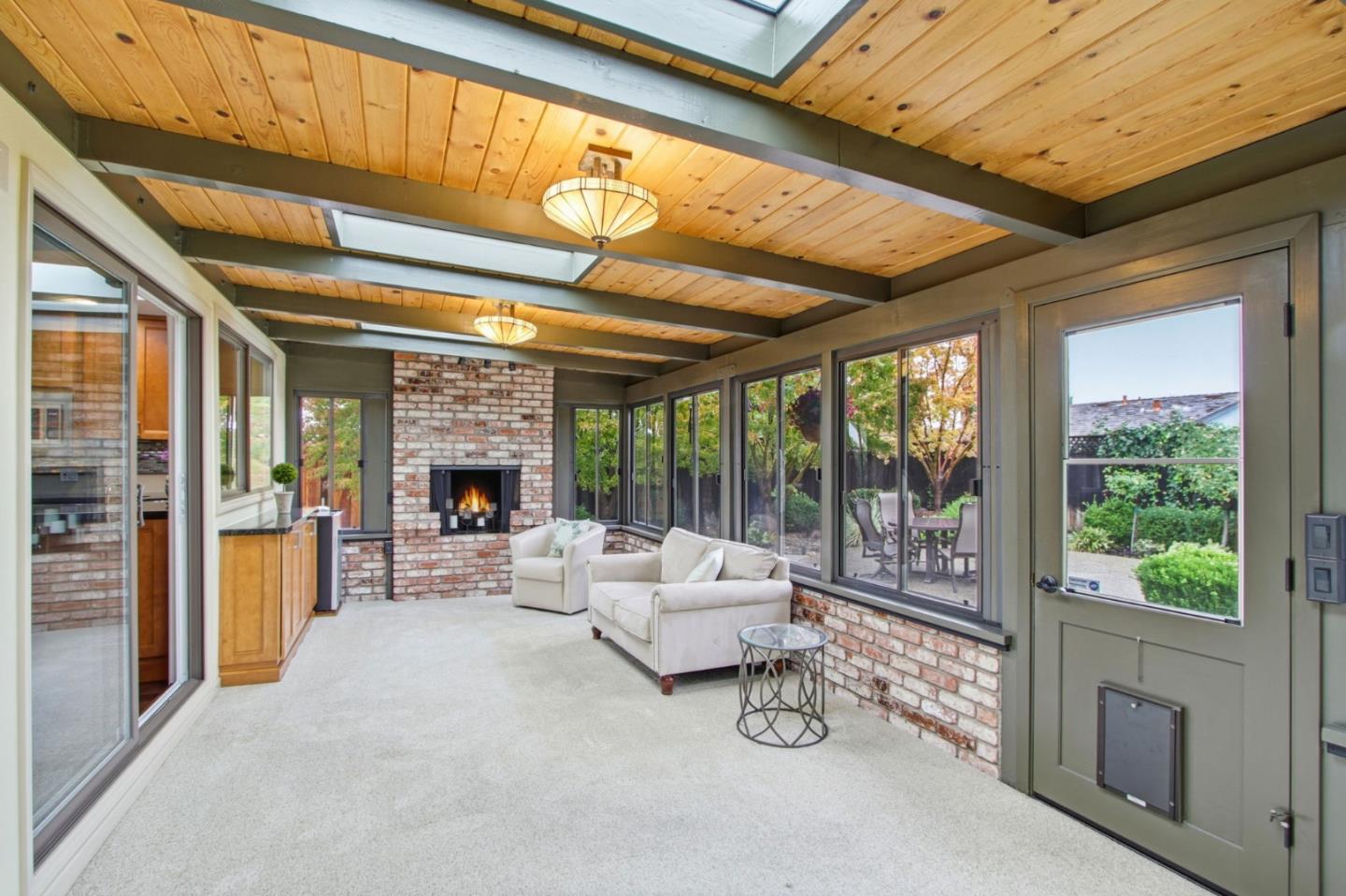 Detail Gallery Image 10 of 41 For 2757 Estella Dr, Santa Clara,  CA 95051 - 4 Beds | 2 Baths