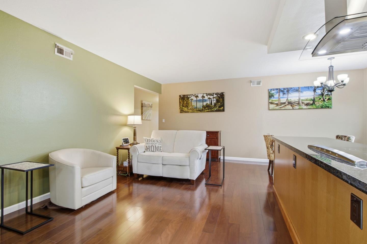 Detail Gallery Image 13 of 41 For 2757 Estella Dr, Santa Clara,  CA 95051 - 4 Beds | 2 Baths