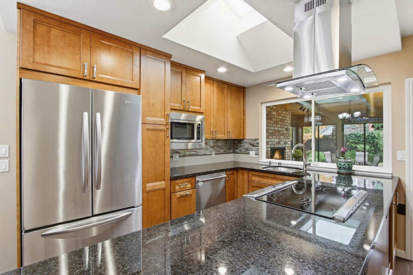 Detail Gallery Image 16 of 41 For 2757 Estella Dr, Santa Clara,  CA 95051 - 4 Beds | 2 Baths