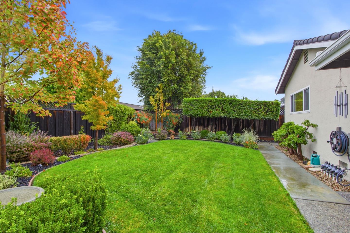 Detail Gallery Image 39 of 41 For 2757 Estella Dr, Santa Clara,  CA 95051 - 4 Beds | 2 Baths