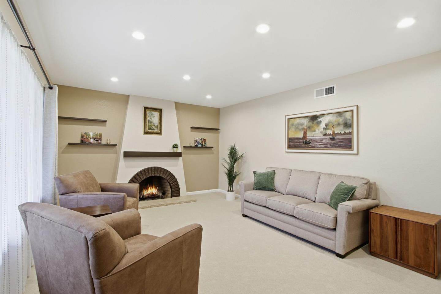Detail Gallery Image 6 of 41 For 2757 Estella Dr, Santa Clara,  CA 95051 - 4 Beds | 2 Baths