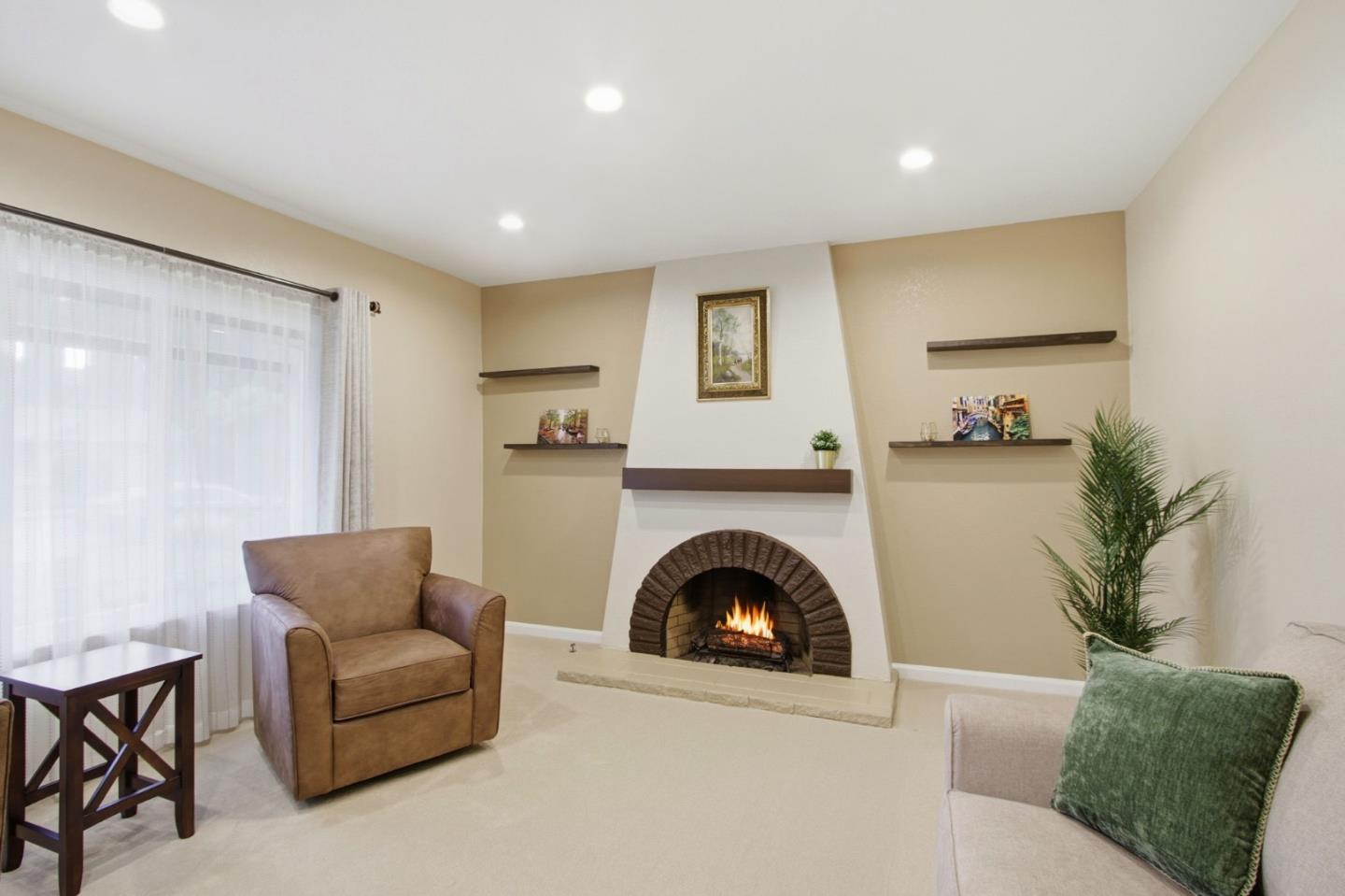 Detail Gallery Image 8 of 41 For 2757 Estella Dr, Santa Clara,  CA 95051 - 4 Beds | 2 Baths