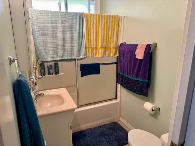 Detail Gallery Image 14 of 17 For 920 Warren St, Redwood City,  CA 94063 - – Beds | – Baths
