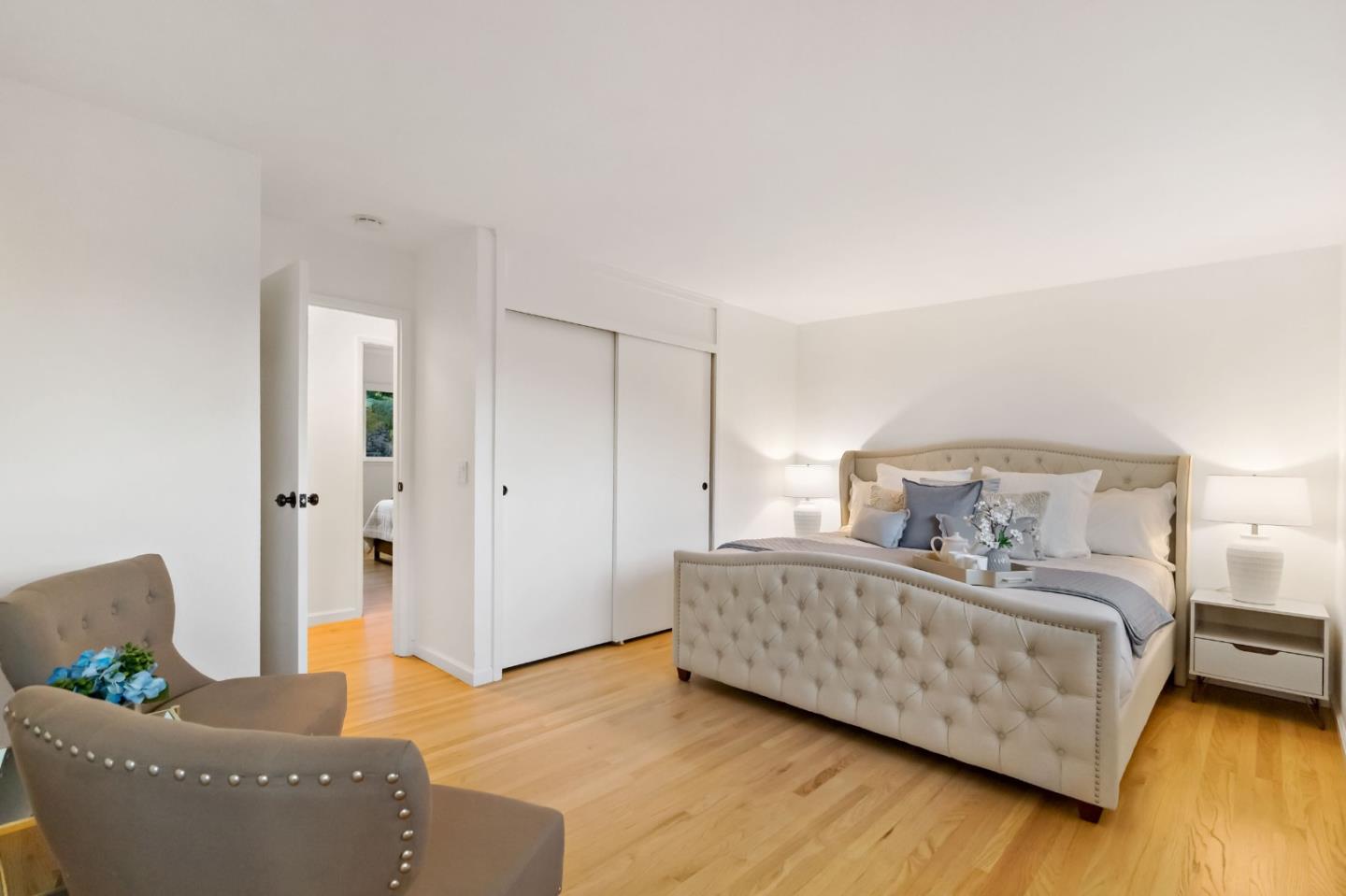 Detail Gallery Image 23 of 52 For 3848 Vineyard Dr, Redwood City,  CA 94061 - 4 Beds | 2/1 Baths