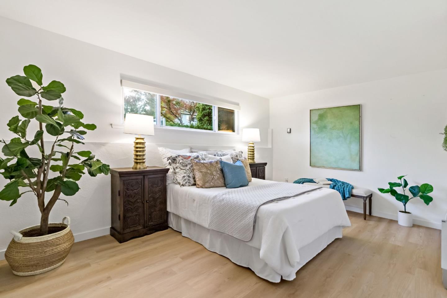 Detail Gallery Image 28 of 52 For 3848 Vineyard Dr, Redwood City,  CA 94061 - 4 Beds | 2/1 Baths