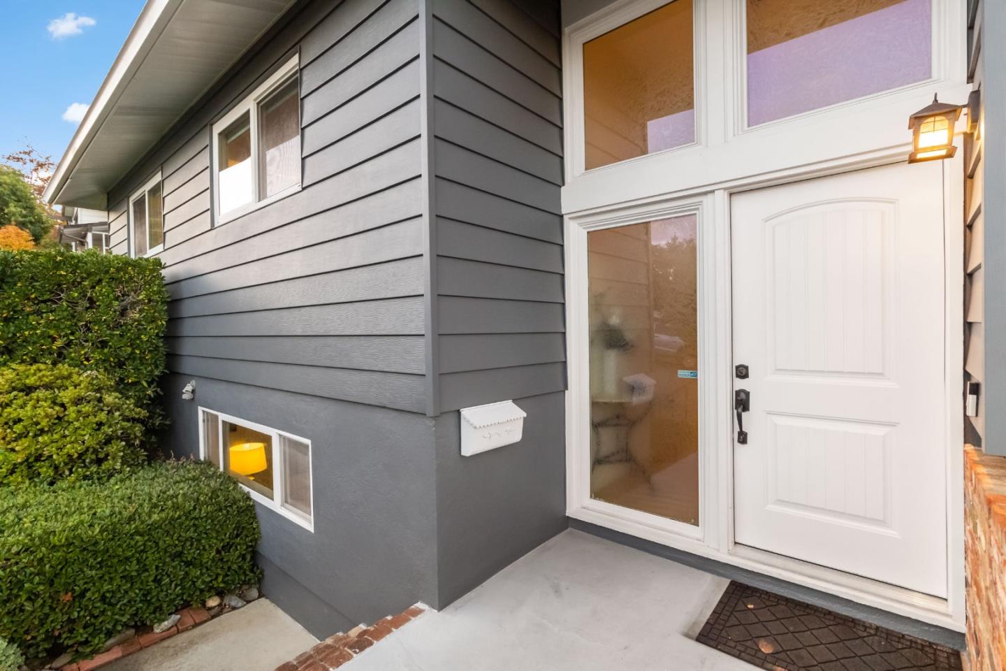 Detail Gallery Image 47 of 52 For 3848 Vineyard Dr, Redwood City,  CA 94061 - 4 Beds | 2/1 Baths