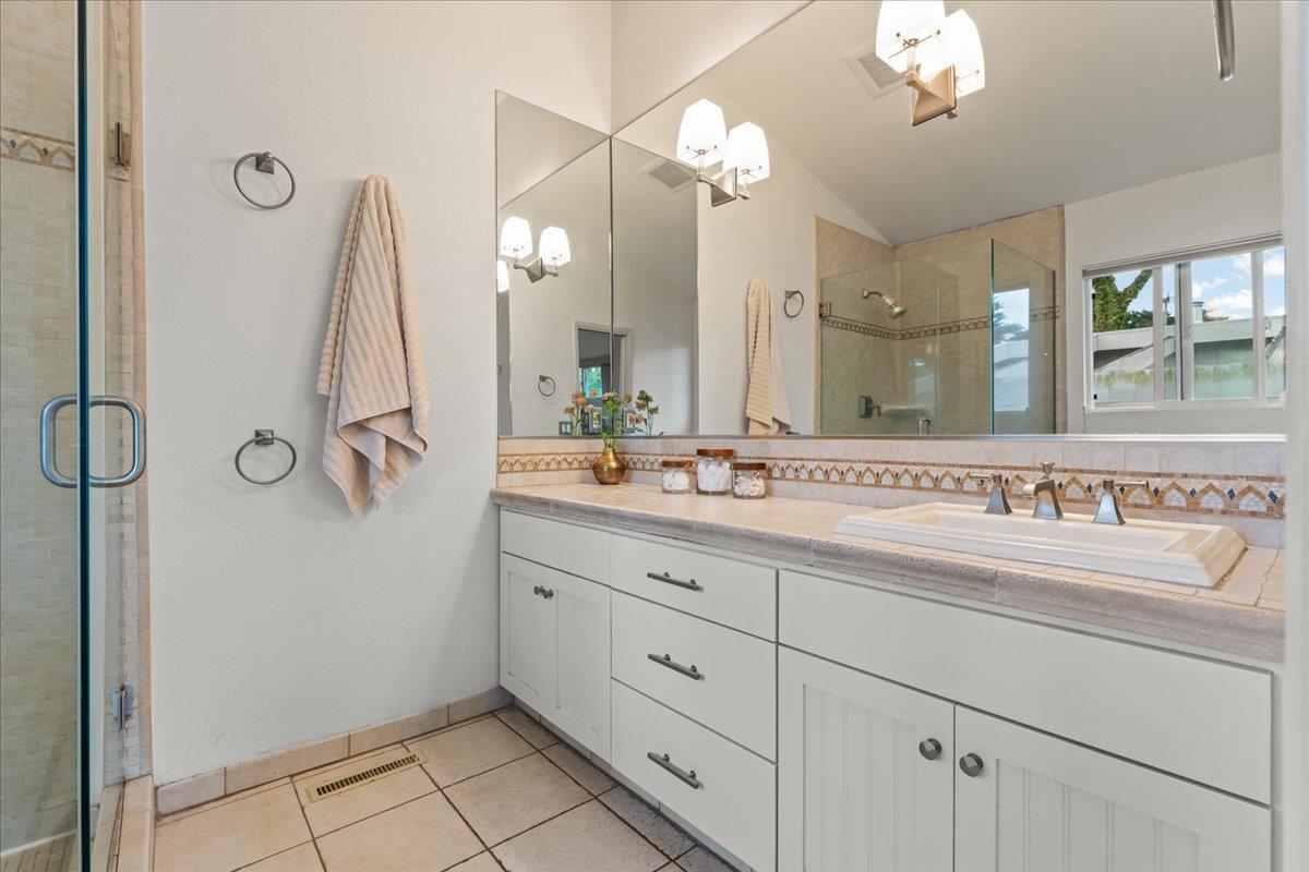 Detail Gallery Image 16 of 27 For 640 Rio Del Mar Blvd, Aptos,  CA 95003 - 2 Beds | 2 Baths