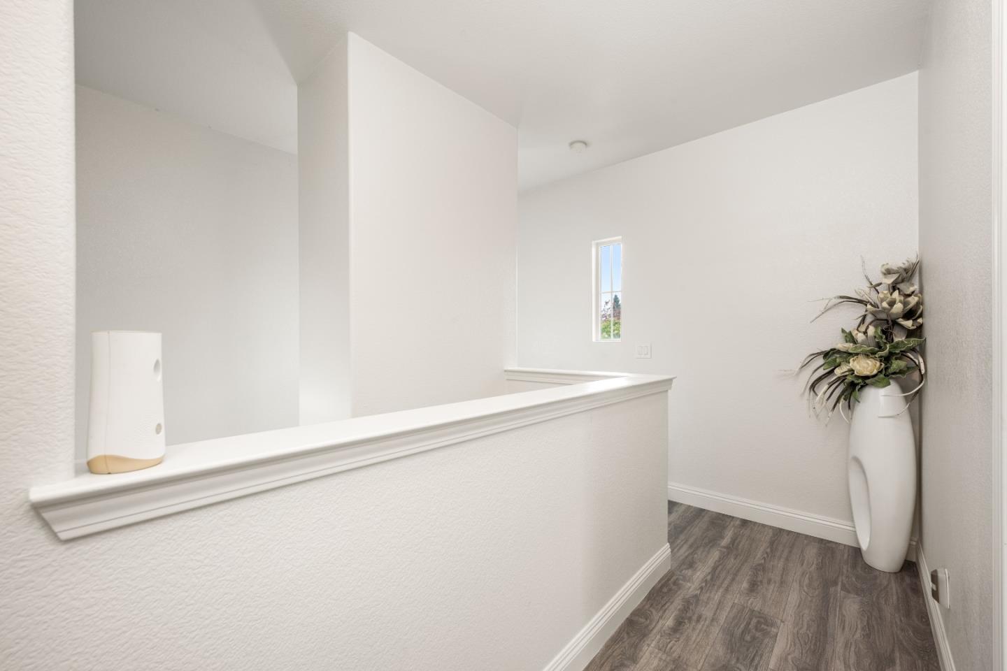Detail Gallery Image 18 of 51 For 2372 Donner Pass Ave, Sacramento,  CA 95835 - 4 Beds | 2/1 Baths