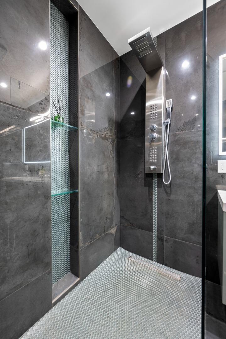 Detail Gallery Image 37 of 51 For 2372 Donner Pass Ave, Sacramento,  CA 95835 - 4 Beds | 2/1 Baths