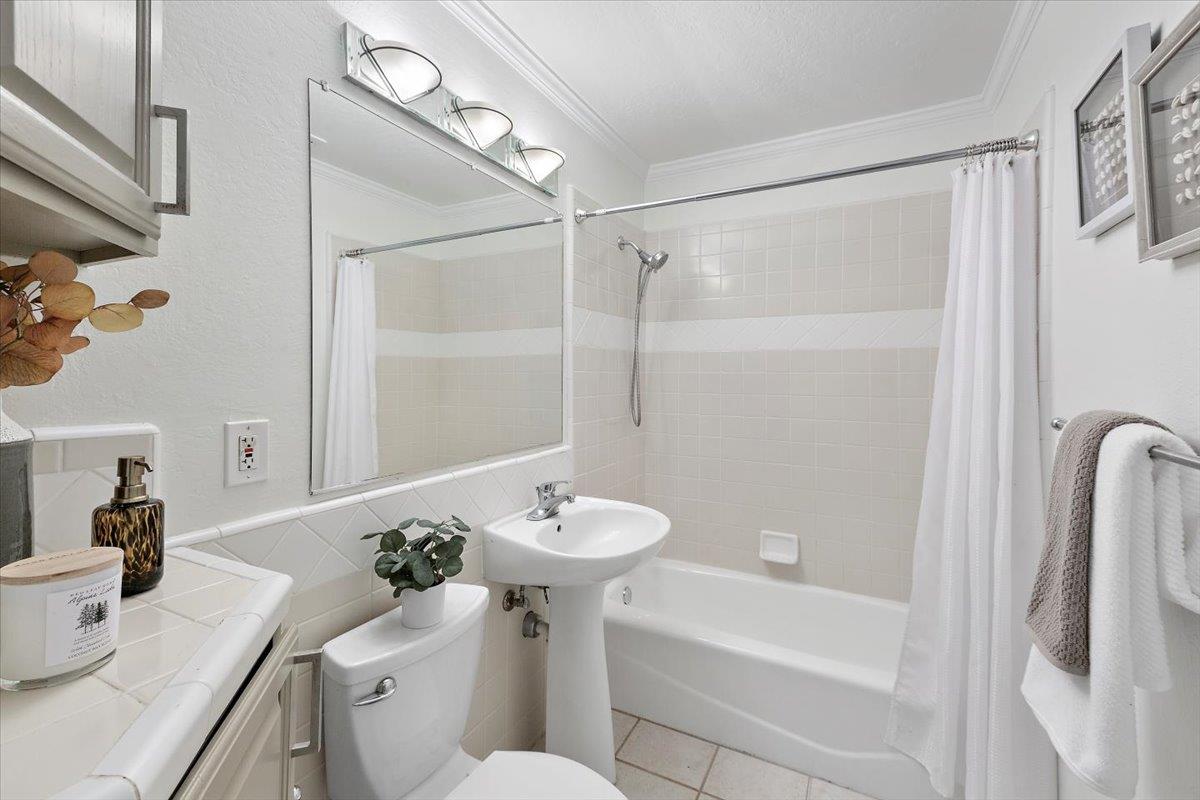 Detail Gallery Image 30 of 48 For 167 Las Astas Dr, Los Gatos,  CA 95032 - 3 Beds | 2 Baths