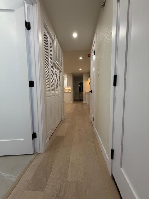 Detail Gallery Image 13 of 33 For 6761 San Anselmo Way, San Jose,  CA 95119 - 4 Beds | 2/1 Baths