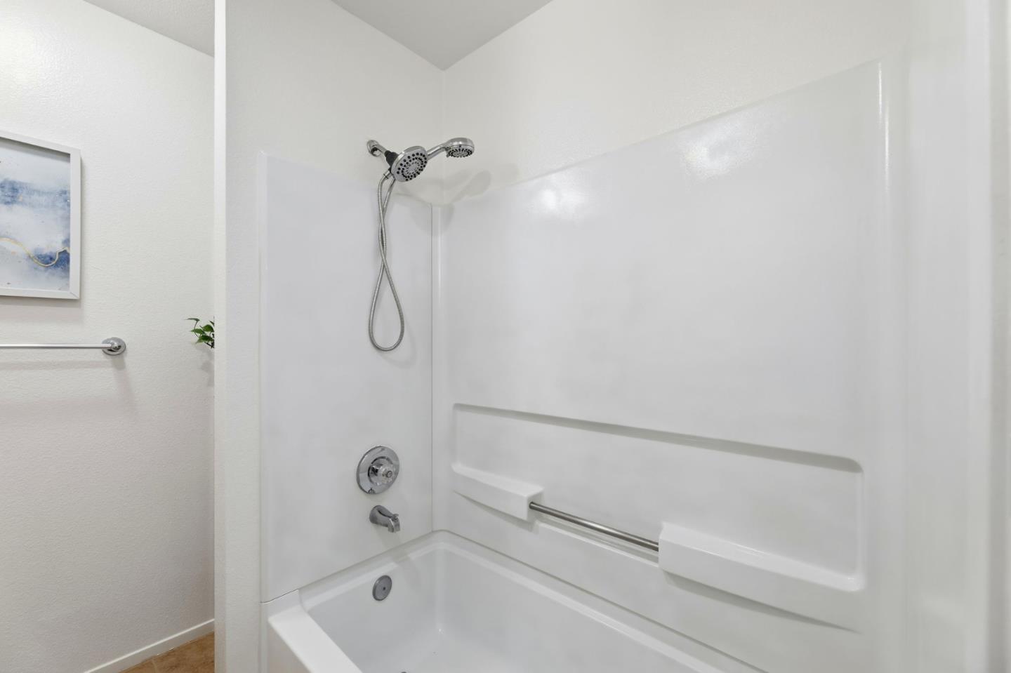 Detail Gallery Image 13 of 23 For 611 Maestro Ct, San Jose,  CA 95134 - 2 Beds | 2 Baths