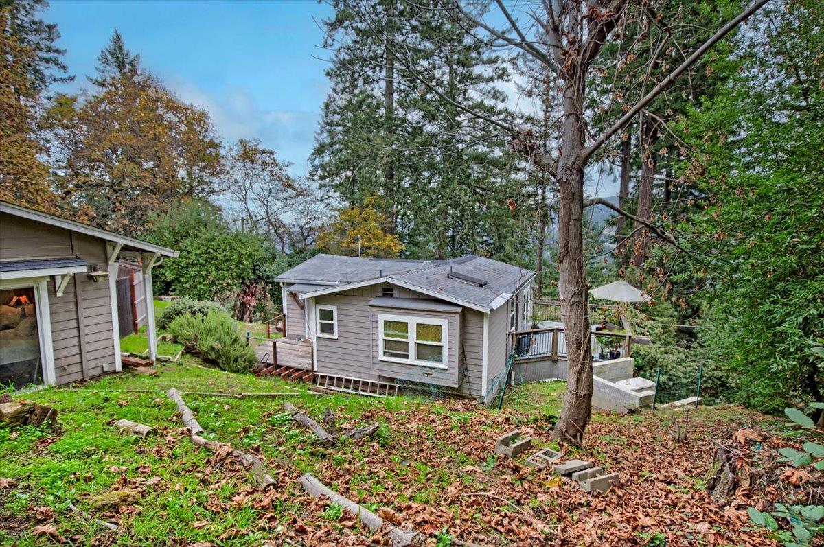 Detail Gallery Image 38 of 50 For 21577 Locust Dr, Los Gatos,  CA 95033 - 3 Beds | 3 Baths