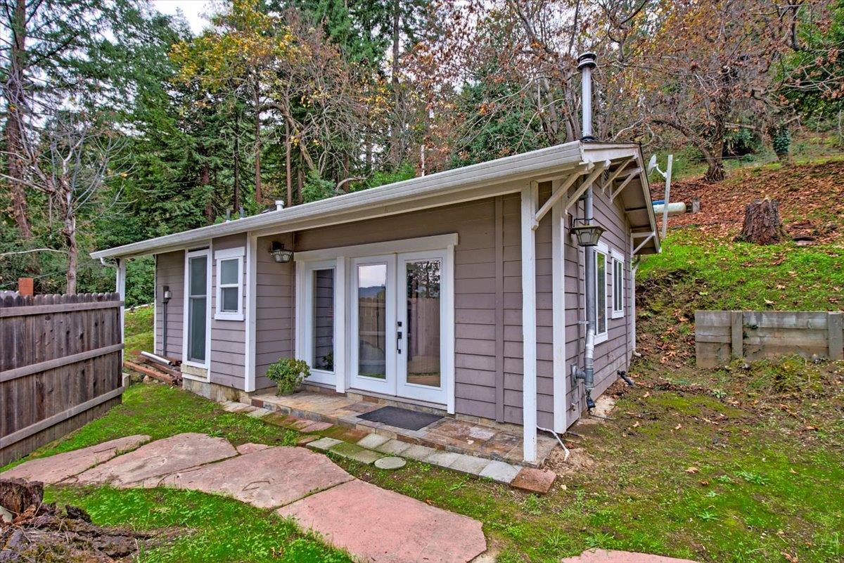 Detail Gallery Image 6 of 50 For 21577 Locust Dr, Los Gatos,  CA 95033 - 3 Beds | 3 Baths