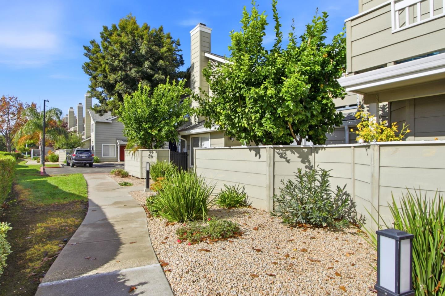 Detail Gallery Image 32 of 42 For 40 Cherry Crest Ln, San Jose,  CA 95136 - 2 Beds | 2 Baths