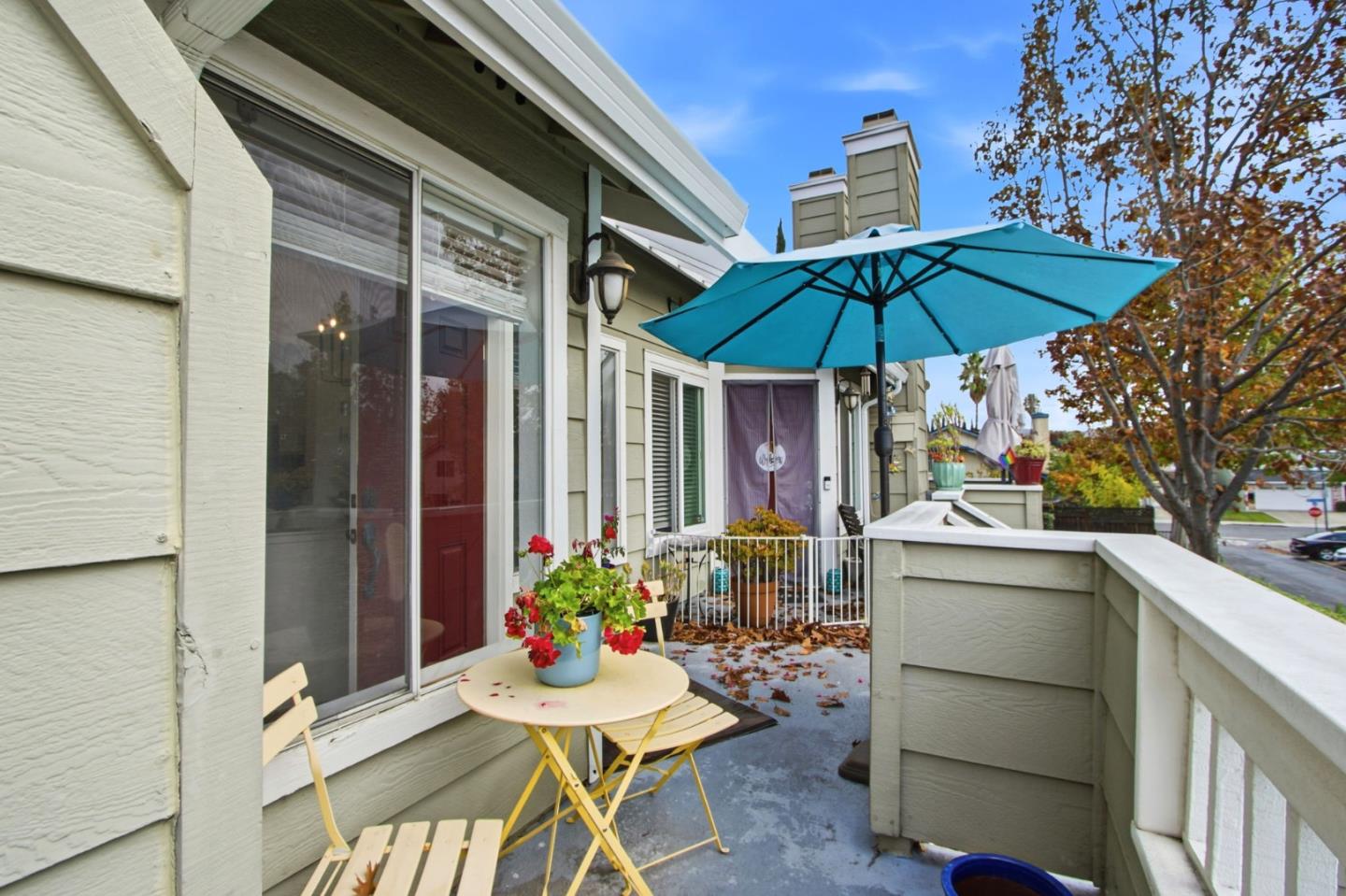 Detail Gallery Image 4 of 42 For 40 Cherry Crest Ln, San Jose,  CA 95136 - 2 Beds | 2 Baths