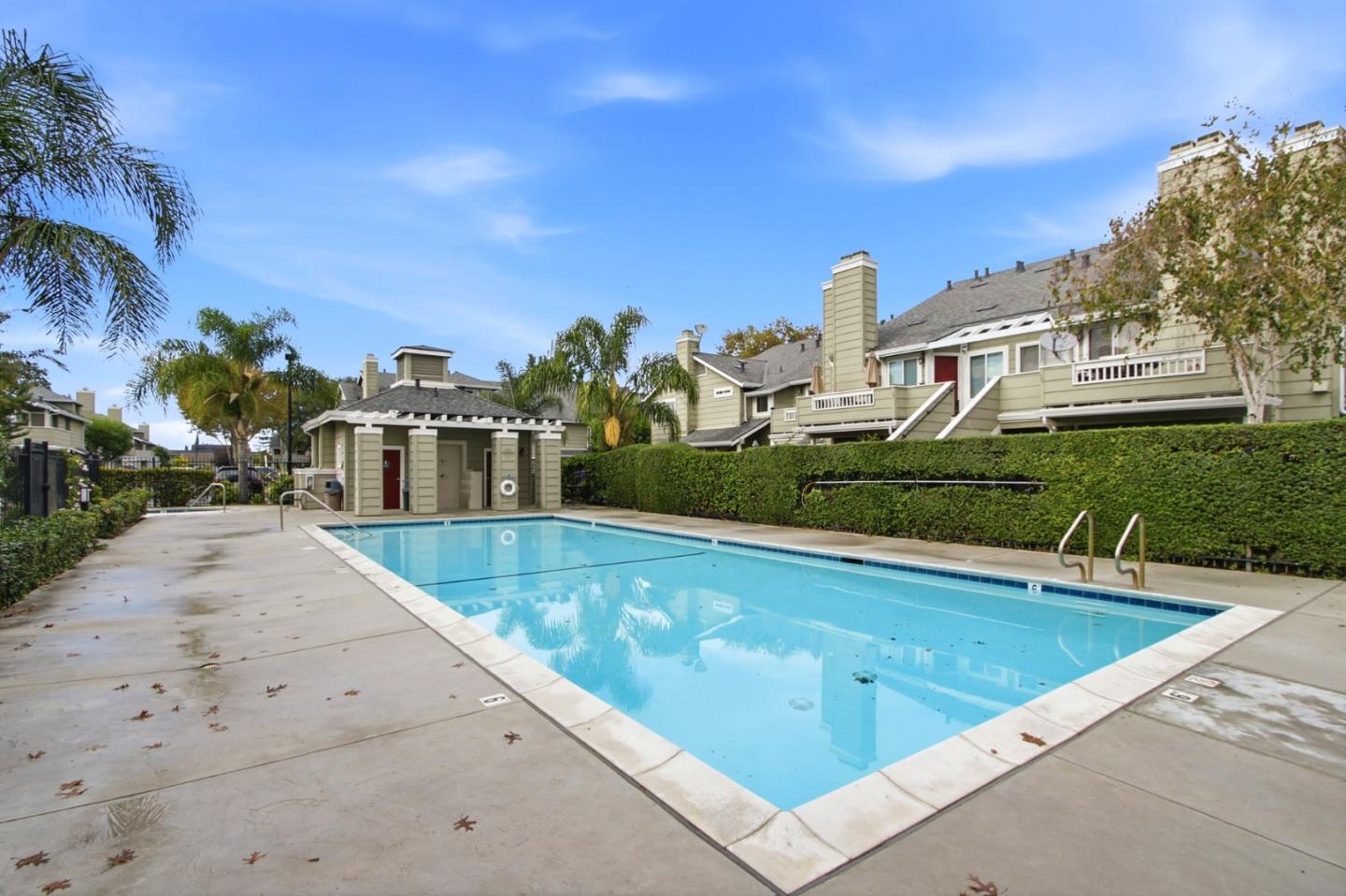 Detail Gallery Image 42 of 42 For 40 Cherry Crest Ln, San Jose,  CA 95136 - 2 Beds | 2 Baths