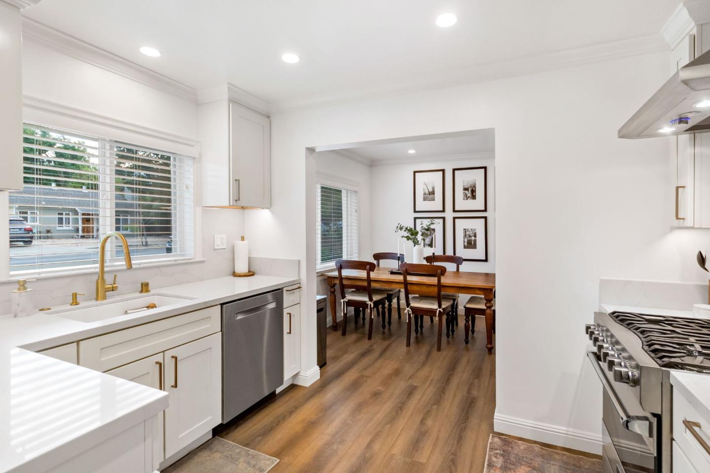 Detail Gallery Image 12 of 63 For 432 Oak Ridge Dr, Redwood City,  CA 94062 - 2 Beds | 2 Baths