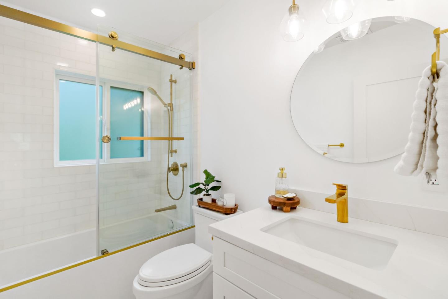 Detail Gallery Image 30 of 63 For 432 Oak Ridge Dr, Redwood City,  CA 94062 - 2 Beds | 2 Baths