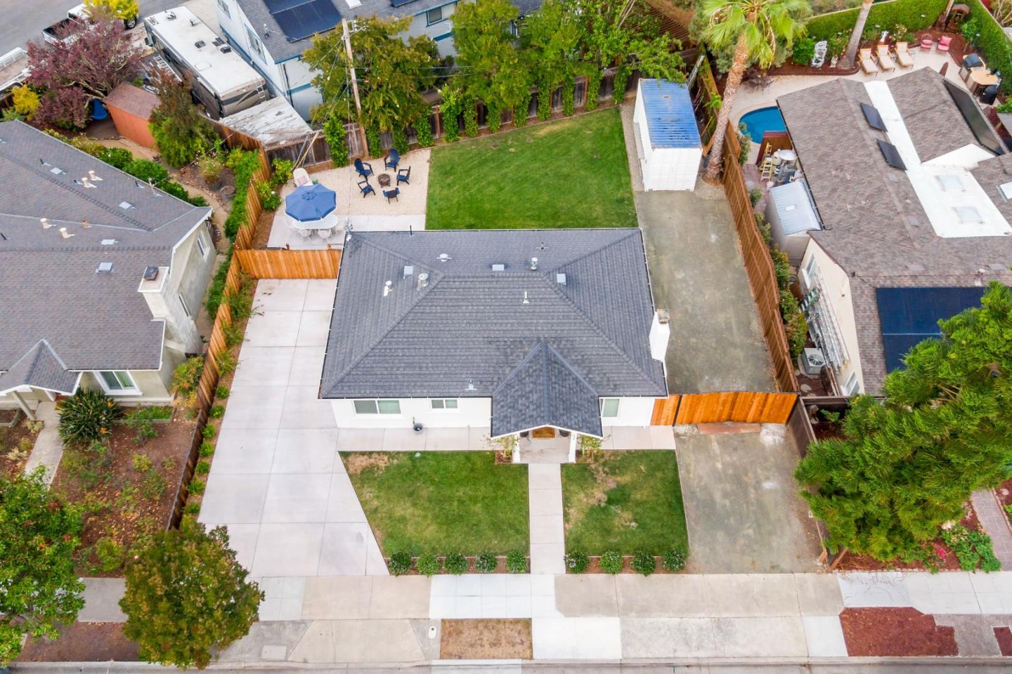 Detail Gallery Image 46 of 63 For 432 Oak Ridge Dr, Redwood City,  CA 94062 - 2 Beds | 2 Baths