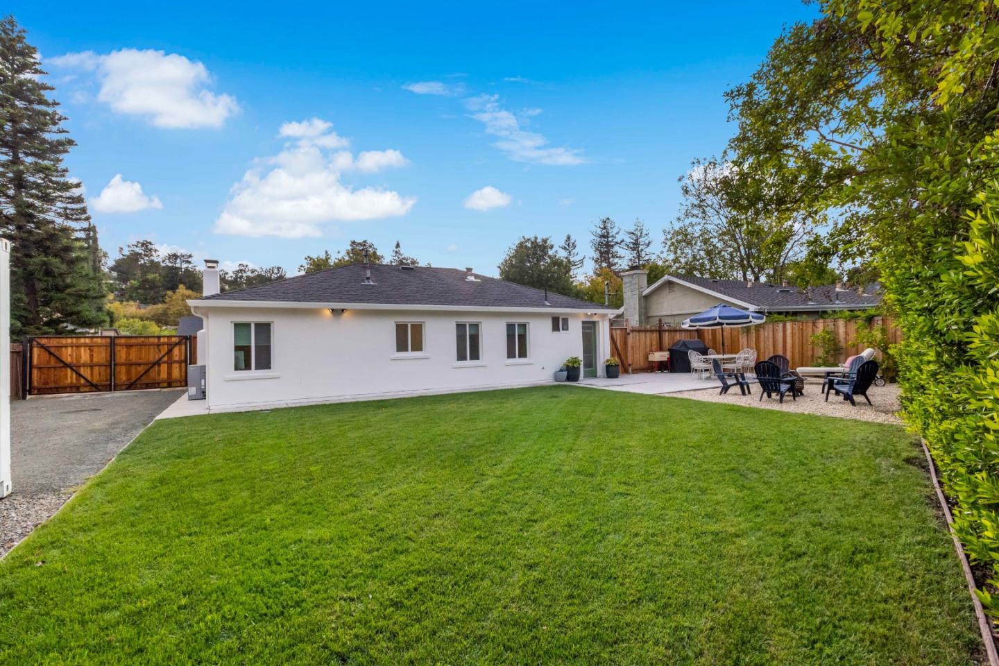 Detail Gallery Image 50 of 63 For 432 Oak Ridge Dr, Redwood City,  CA 94062 - 2 Beds | 2 Baths